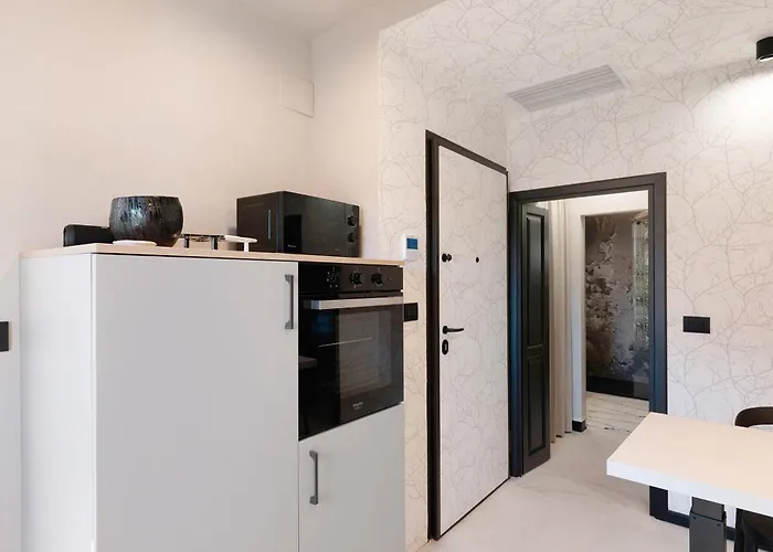 Torri E Tramonti * Albenga